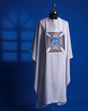 A white, “skulls &amp; bones” embroidery details Agbada