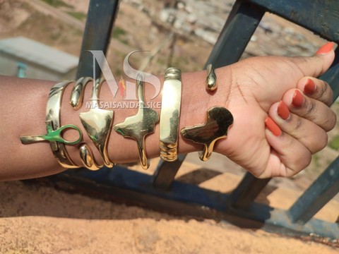 Bracelets en laiton africains, bracelets de manchette, bracelets de manchette en laiton