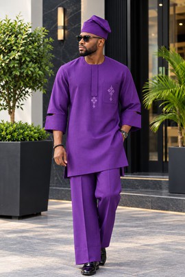 Tenue senator violette pour homme – Ensemble 3 pièces avec haut brodé, pantalon et casquette
