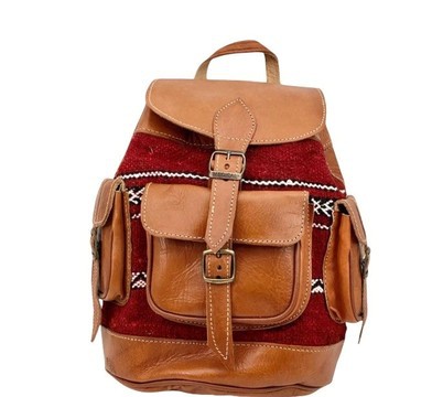 Sac à dos en cuir véritable haute qualité 100% fait main.