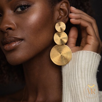 Boucles d'Oreilles Spiral Luxe – Triple Cercle Doré