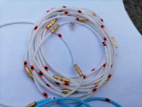 Perles de taille blanches, perles de taille, perles de taille africaines, perles amincissantes