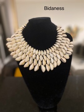 Burkina Faso cowrie choker necklace