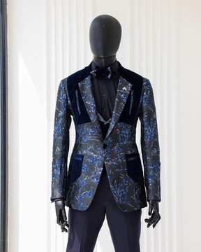 The “Blue Welt” Suit.