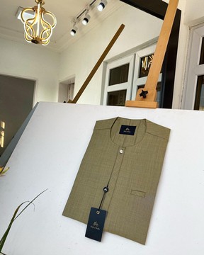 Un caftan sur mesure pour homme vert citron