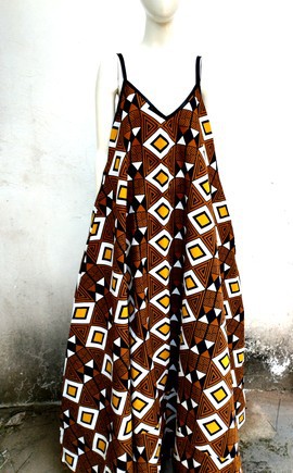 Voluminous summer dress