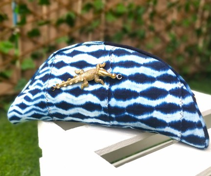 Pochette BOLIKRO pagne Baoulé et Crocodile en Bronze