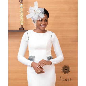 Robe Dany, blanc solennel