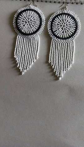Boucles d'oreilles de perles africaines avec glands, boucles d'oreilles à franges, boucles d'oreilles élégantes, boucles d'oreilles colorées, boucles d'oreilles Boho