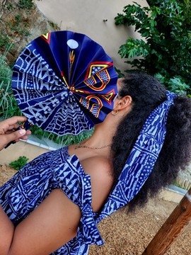 Blue fan
