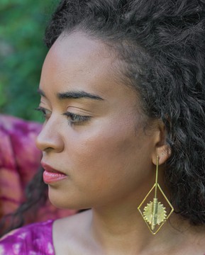 Magnifiques boucles d'oreilles « Ata »