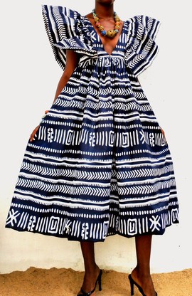Robe v majuscule