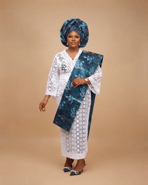 Women Nigerian Elegant White Lace and Teal Floral  Auto-Gele and Sash