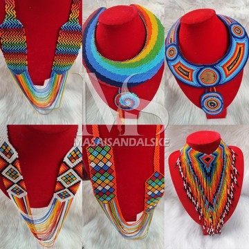 Gros collier Maasai , collier bavoir , collier de perles en cuir , cadeau collier élégant