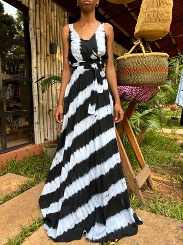 Robe portefeuille cavi noir et blanc