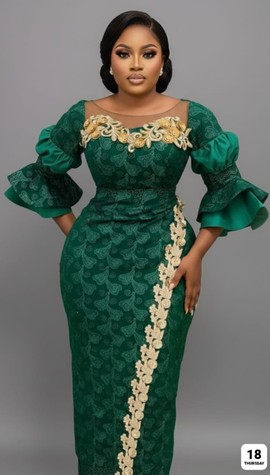 Robe longue en dentelle Kikelomo