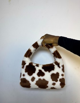 Sac à main duveteux fantaisie à imprimé vache