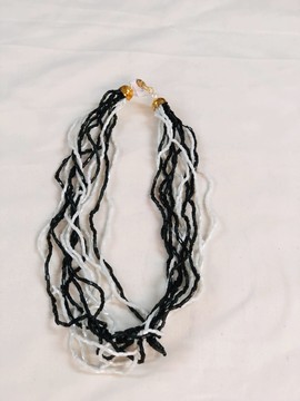 TARIE NECKLACE