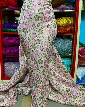 Brocade, Damask, lace (5 yards)