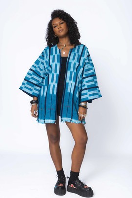 Akatasia baule cloak (Pre-Order)