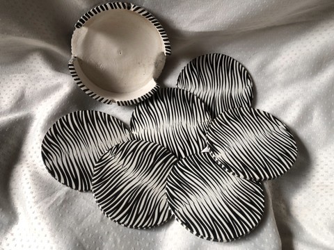 Zebra print wooden coasters/ a set of 6 wooden artistic coasters/ kitchen decor coasters