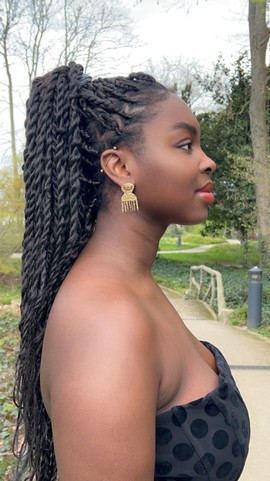 “Aiah” earrings