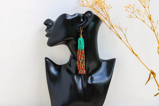 Boucles d’oreilles perlées africaines, boucles d’oreilles Beaded Fringe, boucles d’oreilles élégantes, boucles d’oreilles tribales, boucles d’oreilles Boho