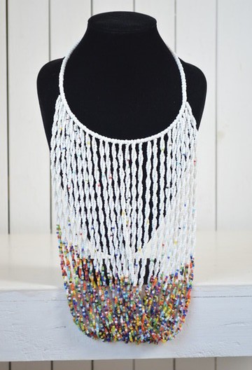 Collier d'inspiration africaine | Cravate blanche tribale torsadée | Cadeau pour elle