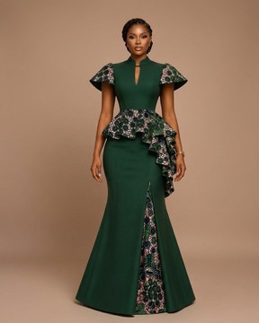 Élégante robe sirène à touche de wax vert émeraude
