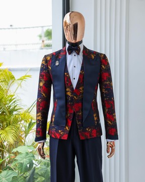 The “Leaves in Autumn” Suit