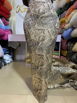 Premium Brocade Fabric for High-End Fashion
