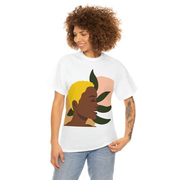 I am a beautiful queen style T-shirt