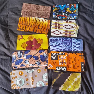 Lot de 10 Coupons Tissus pagne Cameroun en coton léger 45x60