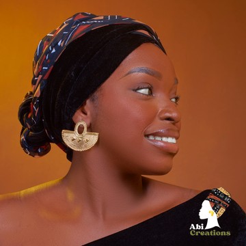 “Aisse” earrings