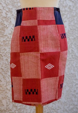 JUPE DROITE TAILLE HAUTE : DORANITA