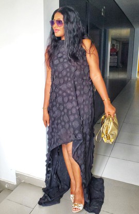 Elegant Woman Flowered High-Low Dress for Weddings/Special occasions