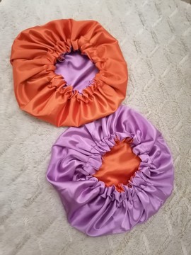 Reversible silk nightcap