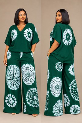 Ensemble deux pièces femme vert émeraude tie-dye – haut à col V et pantalon palazzo à jambes larges