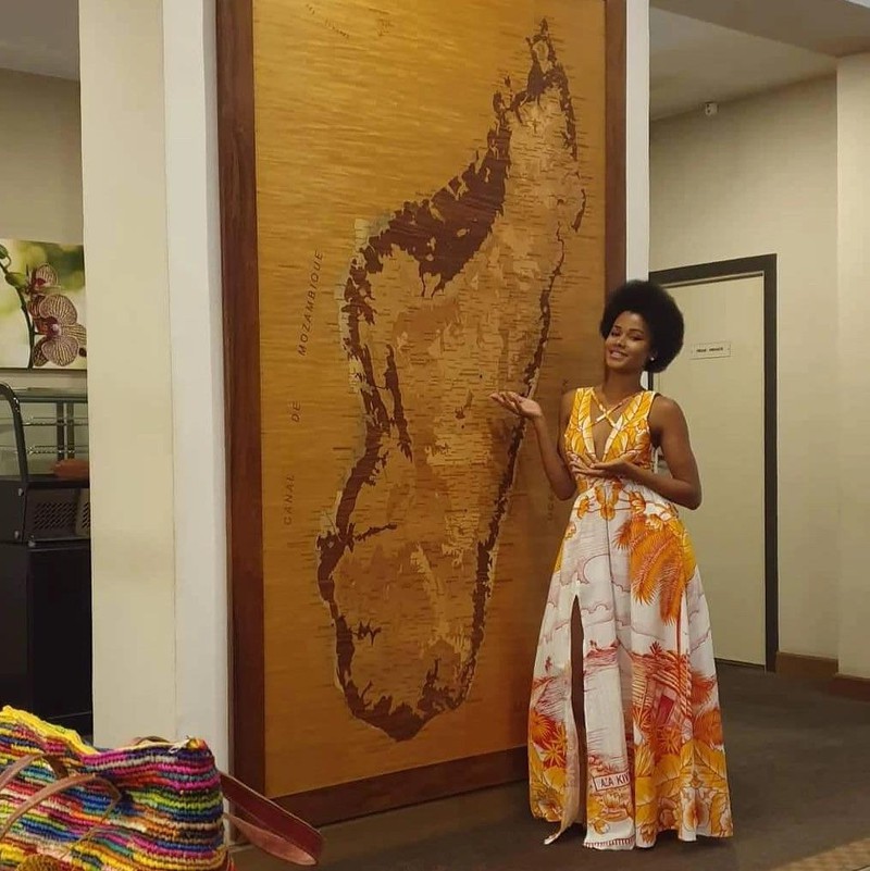 Sophistiqué robes de soirée tropicales pour tout impressionner