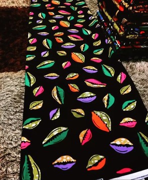 Tissus Wax 100 % coton 2 yards 1m80 "cowry"