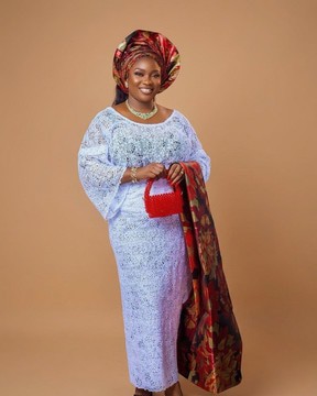 White Cord Lace Iro &amp; Buba Set with Metallic Crimson Jacquard Gele &amp; Ipele