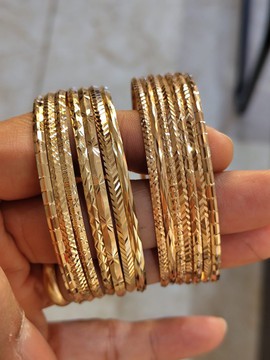 Semainier en ou taille diamant
