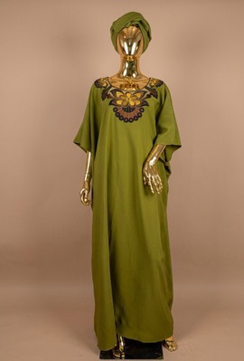 Long caftan brodé à motifs de fleurs d’olivier -mariage/cérémonie