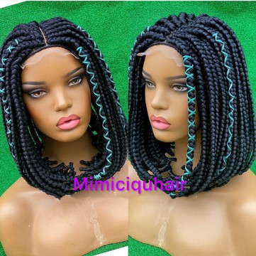 Bob wig with teal design