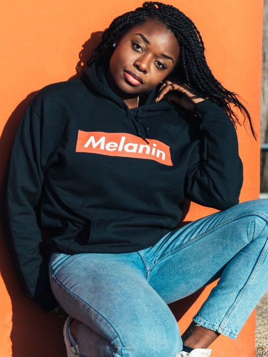 Hooded sweatshirt "Melanin / Supreme style"