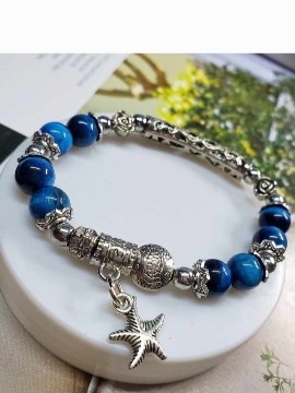 Royal blue tiger's eye bracelet/natural stone/Madagascar