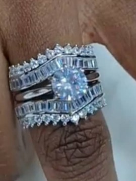 Delicate 4pcs Luxury ring for her/wedding ring/fashion for her her