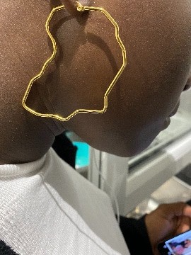 Africa shape hoop earrings