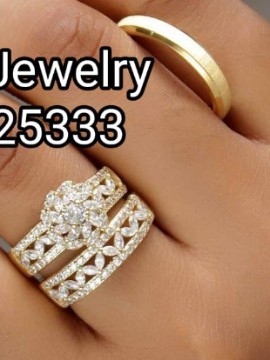 Vintage 14karat Stacking ring set/marriage and engagement ring
