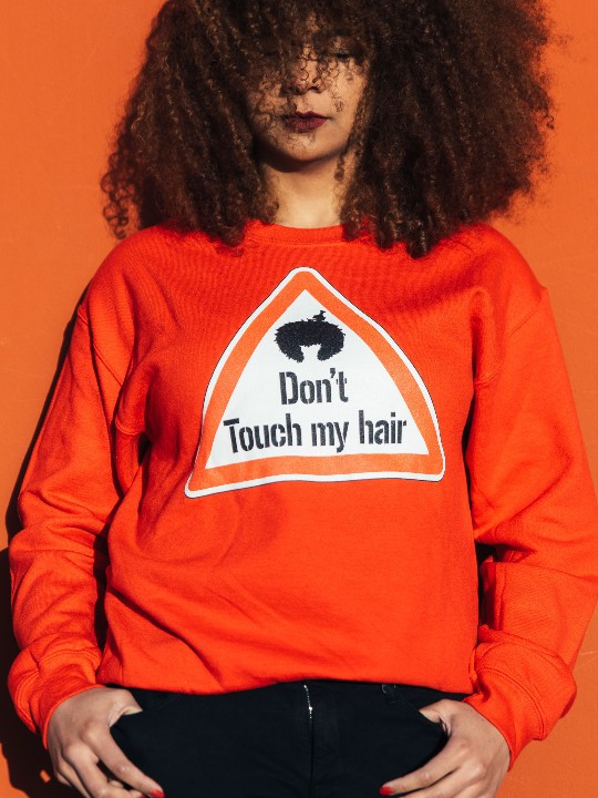 Sweatshirt "Do not touch my hair"